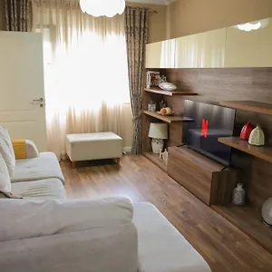 Alara , Tirana Albanie